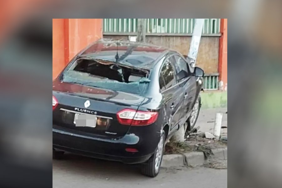 CHOQUE EN LA BANDA: UN HERIDO GRAVE TRAS IMPACTO ENTRE AUTO Y MOTO ...