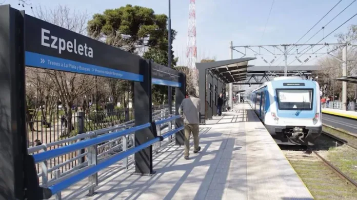 conmocion-por-una-beba-abandonada-en-la-estacion-de-trenes-de-ezpeleta-foto-gentileza-info-quilmes-RNLAFLSPF5GEFGSPFG7NVSYJOY